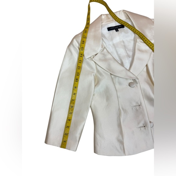 Carmen Marc Valvo Cream Pencil Skirt Set - Picture 12 of 16